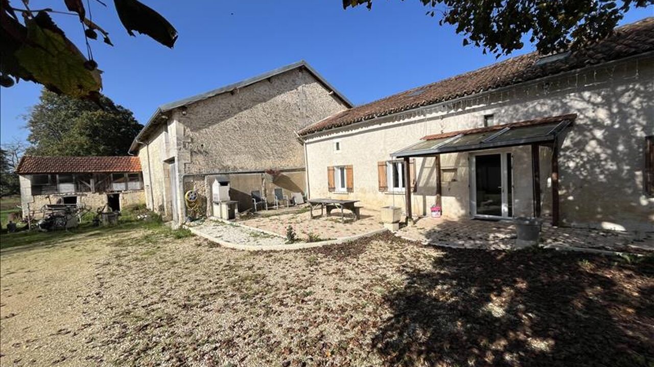 maison 6 pièces 142 m2 à vendre à Champagnac-de-Belair (24530)