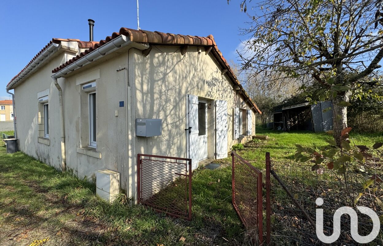 maison 3 pièces 57 m2 à vendre à Mervent (85200)