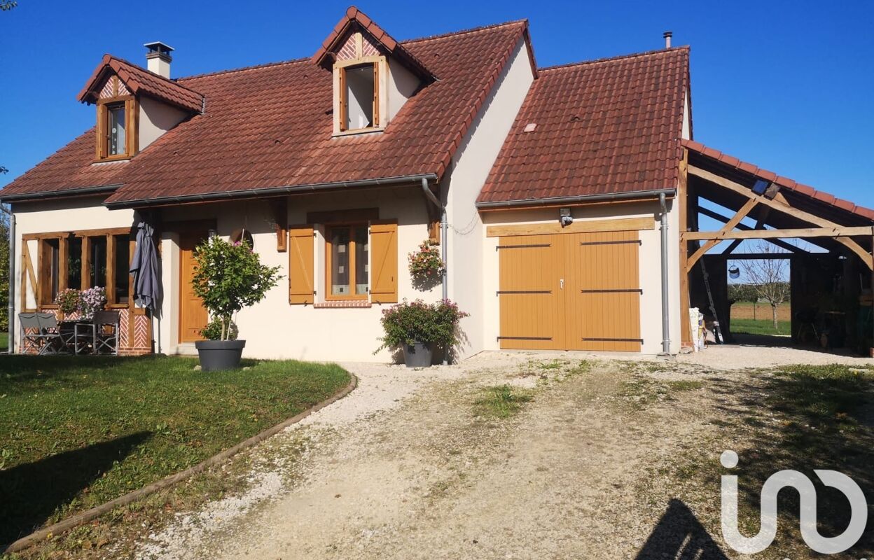 maison 6 pièces 116 m2 à vendre à Saint-Martin-d'Auxigny (18110)