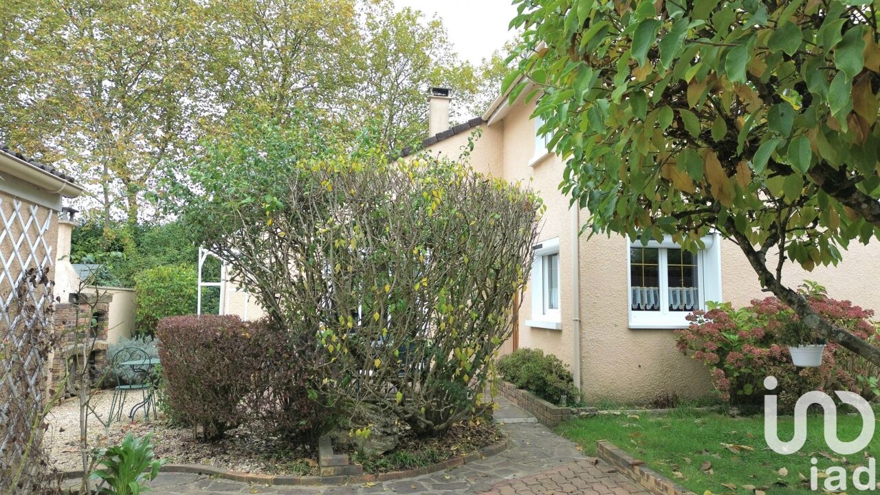 maison 5 pièces 105 m2 à vendre à Savigny-le-Temple (77176)