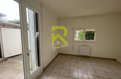 location appartement 680 € CC /mois à proximité de Valras-Plage (34350)