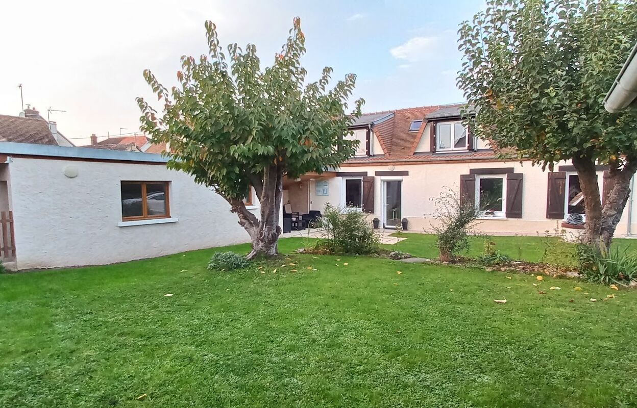 maison 4 pièces 85 m2 à vendre à Bréval (78980)