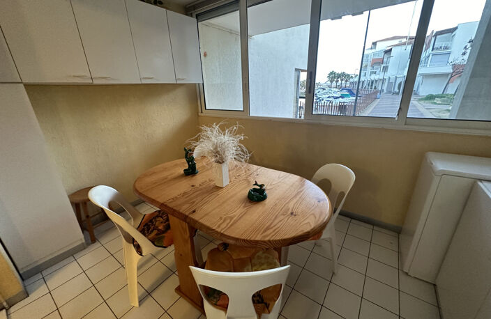 Appartement T2  traversant ST 32M2 avec  loggia — photo 4