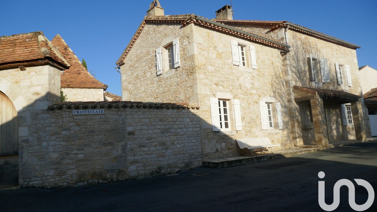 maison 7 pièces 177 m2 à vendre à Carnac-Rouffiac (46140)