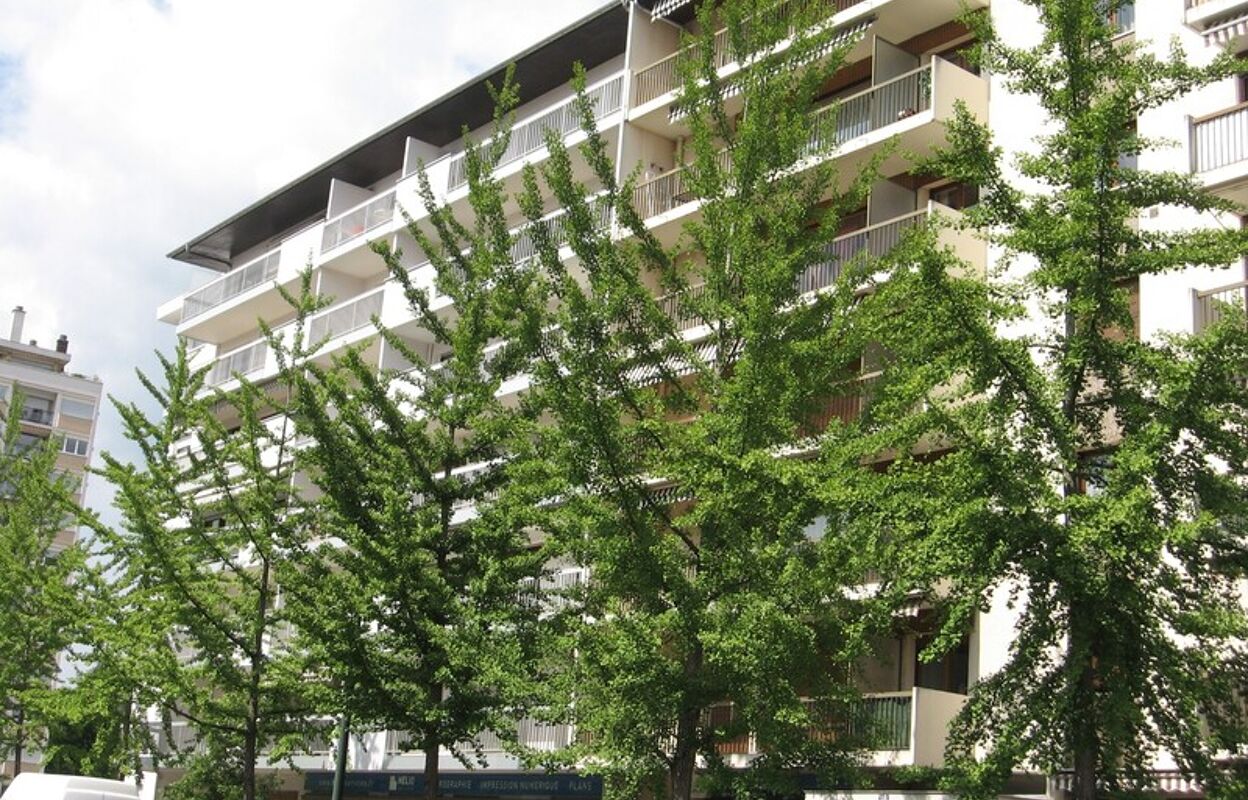 appartement 2 pièces 52 m2 à vendre à Annecy (74000)