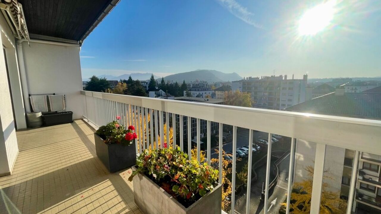 appartement 2 pièces 52 m2 à vendre à Annecy (74000)