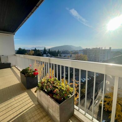 Appartement 2 pièces 383000 €