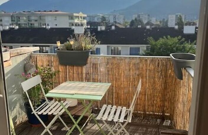 T3 — photo 2