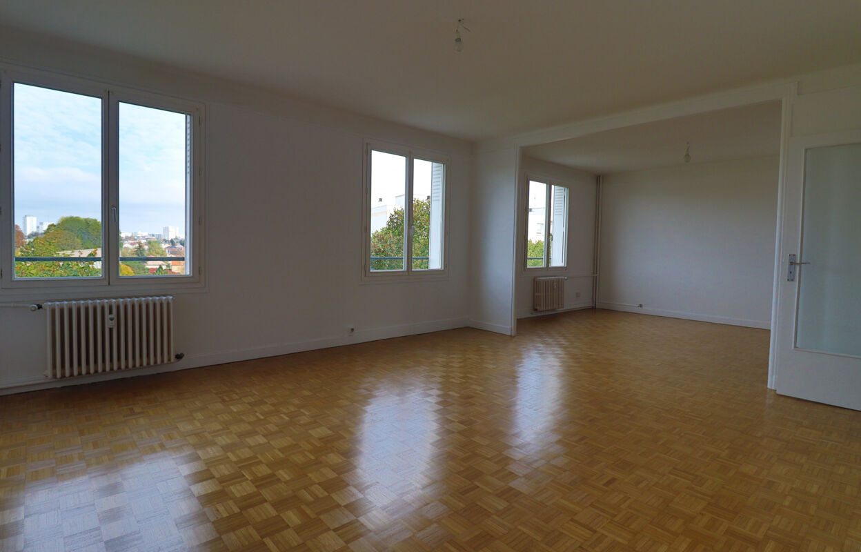 appartement 5 pièces 115 m2 à louer à Châlons-en-Champagne (51000)