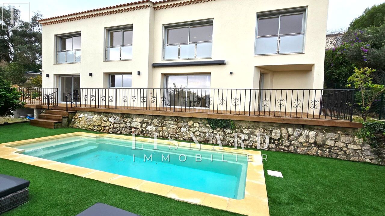 maison 6 pièces 161 m2 à vendre à Vallauris (06220)