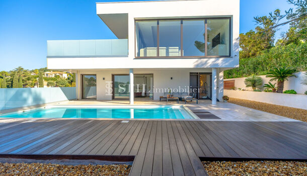 Villa / Maison 8 pièces  à vendre Issambres (Les) 83380