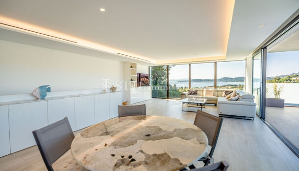 Villa / Maison 8 pièces  à vendre Issambres (Les) 83380