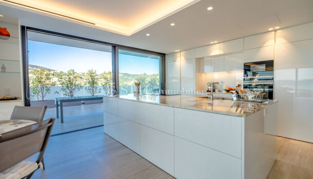 Villa / Maison 8 pièces  à vendre Issambres (Les) 83380