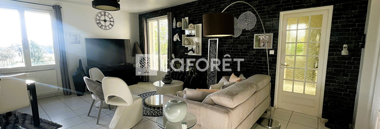 Maison 9 Pièces 214 m² à vendre à Boé (47550)