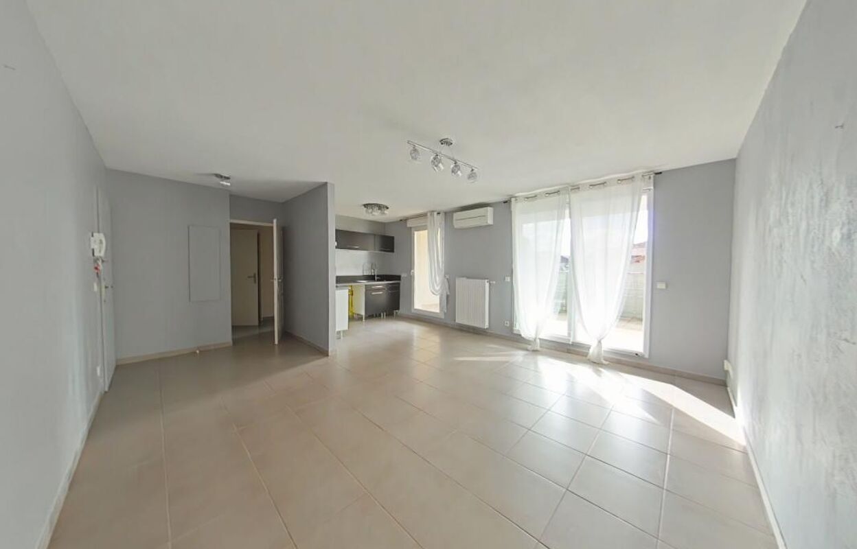 appartement 2 pièces 52 m2 à louer à Valence (26000)