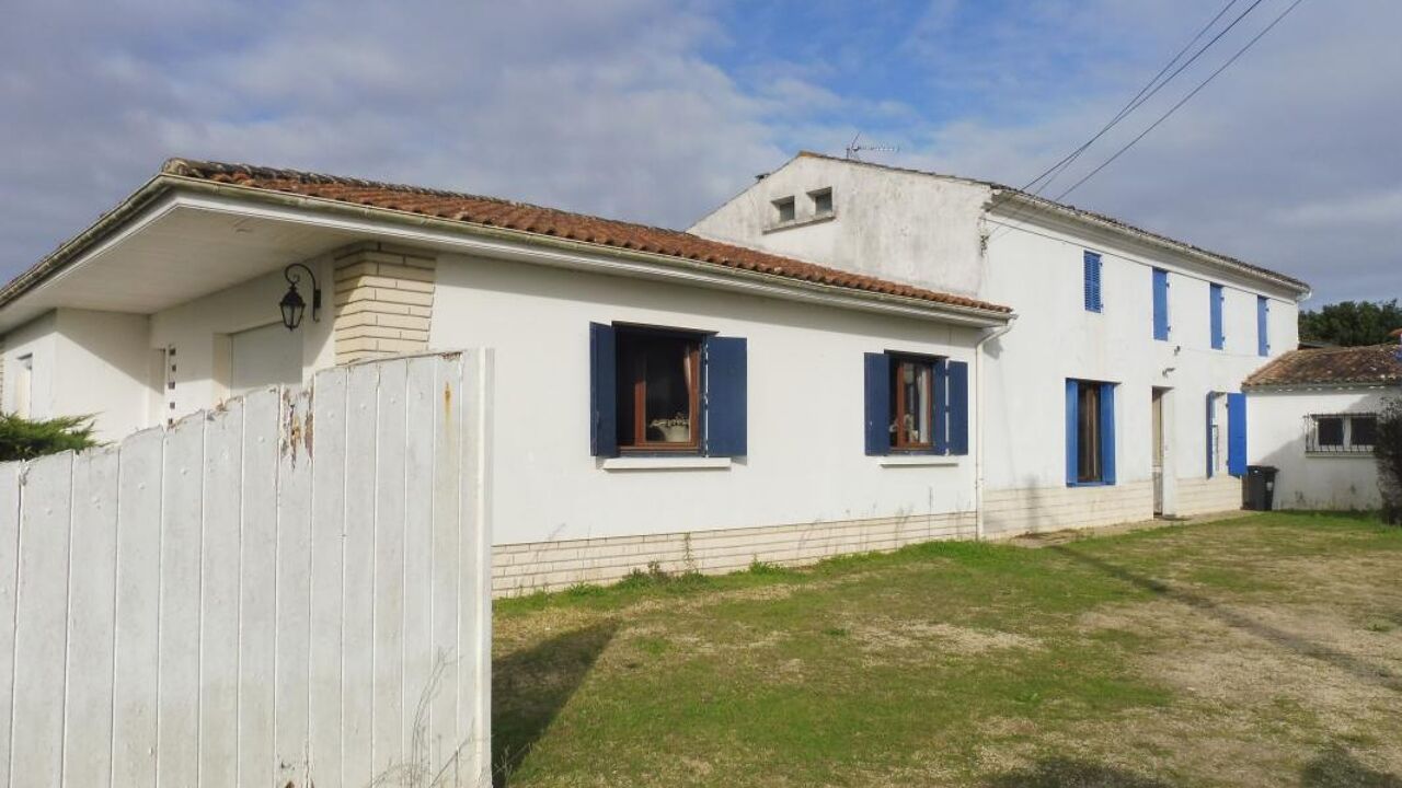 maison 7 pièces 230 m2 à vendre à Pont-l'Abbé-d'Arnoult (17250)