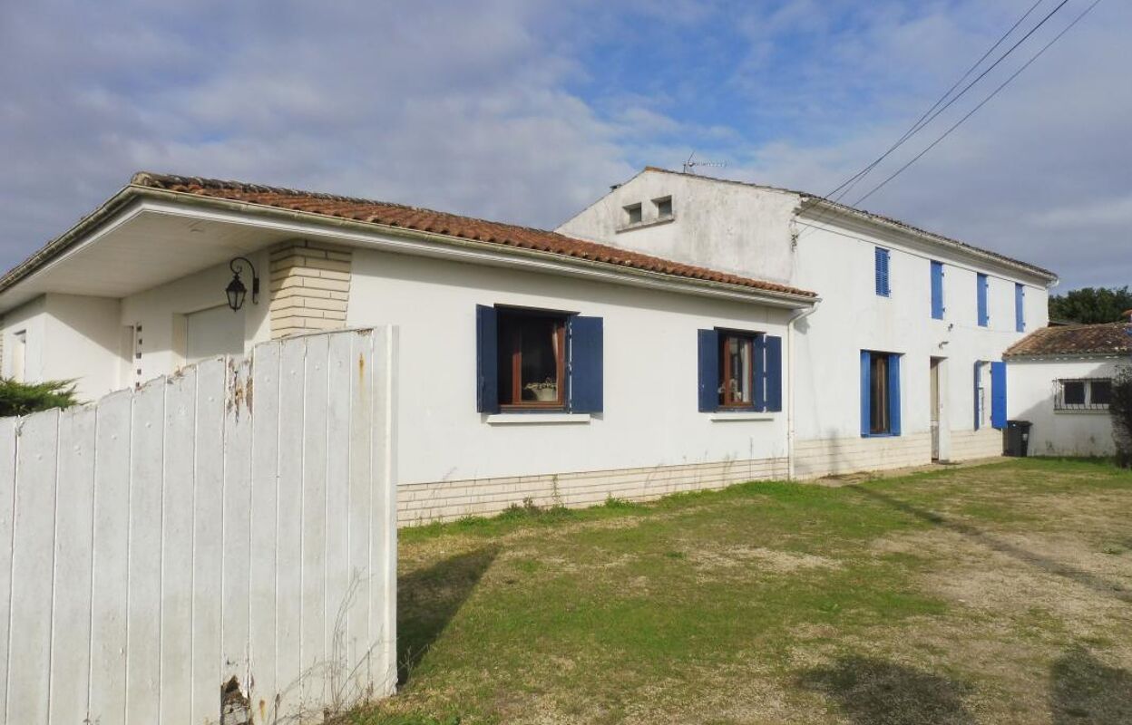 maison 7 pièces 230 m2 à vendre à Pont-l'Abbé-d'Arnoult (17250)