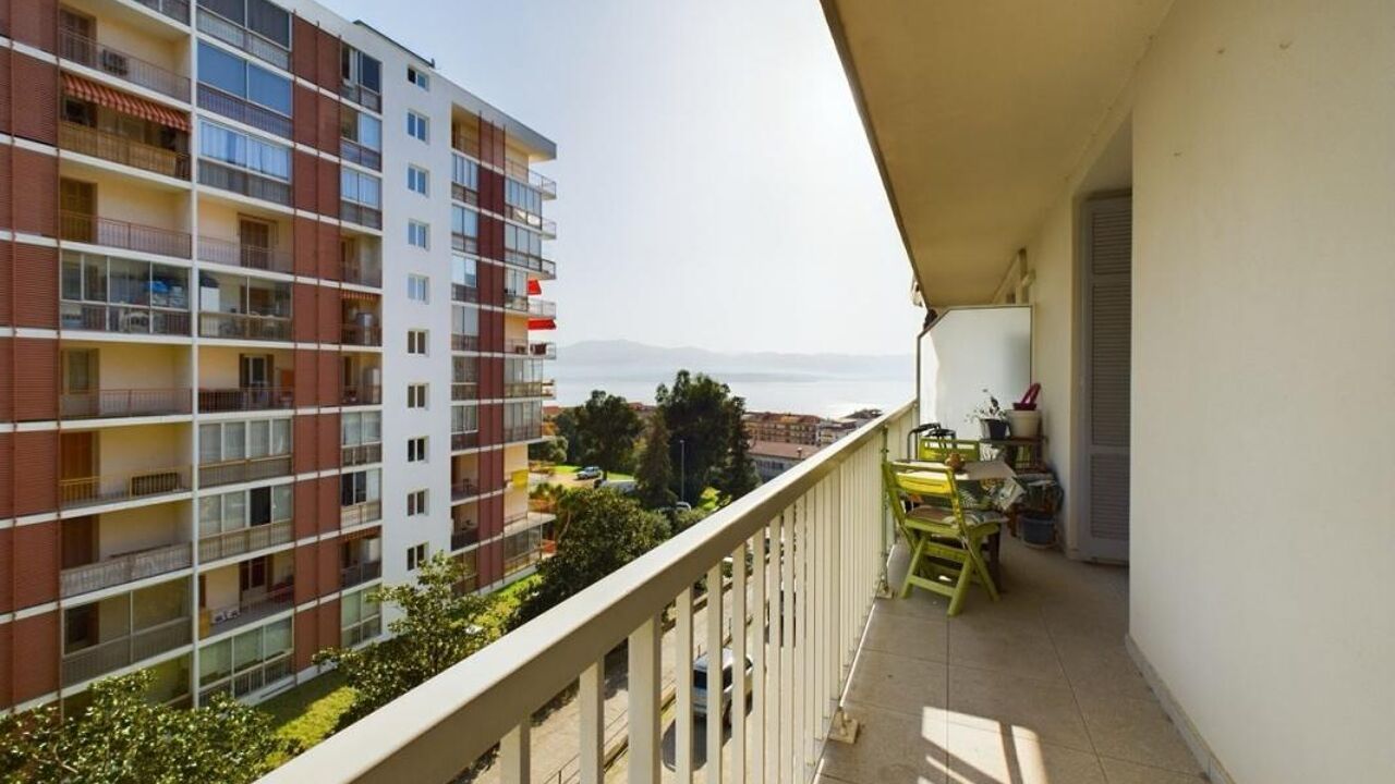 appartement 4 pièces 100 m2 à vendre à Ajaccio (20000)