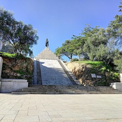 Appartement 4 pièces 385000 €