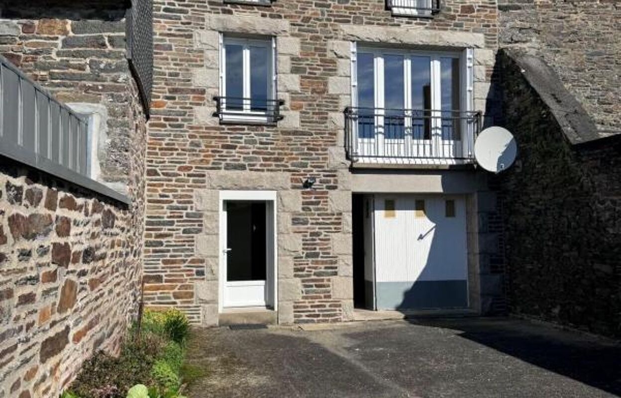 maison 5 pièces 102 m2 à vendre à Gouarec (22570)