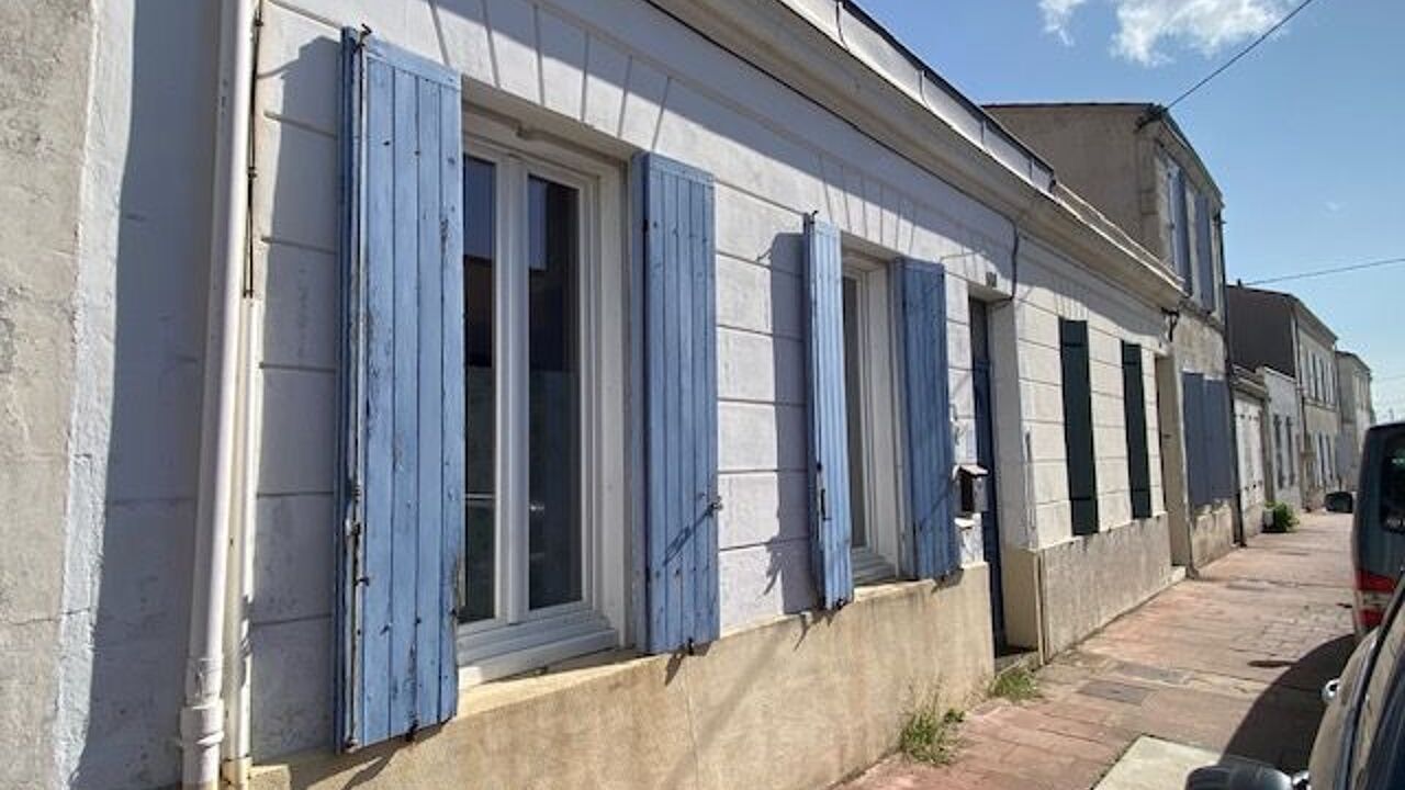 immeuble  pièces 110 m2 à vendre à Rochefort (17300)