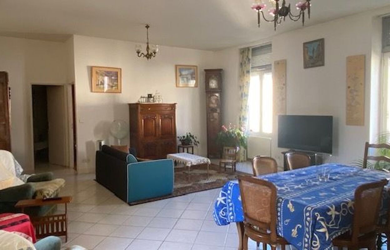 appartement 4 pièces 136 m2 à vendre à Rochefort (17300)