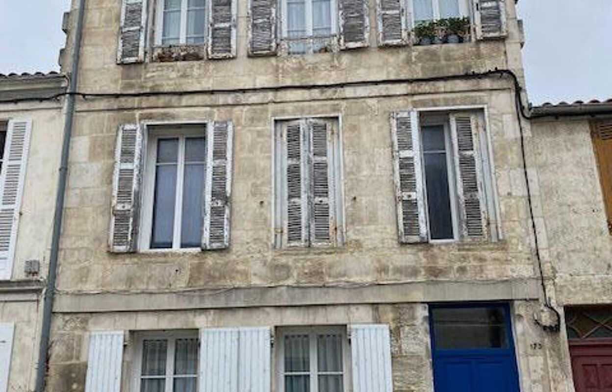 immeuble  pièces 186 m2 à vendre à Rochefort (17300)