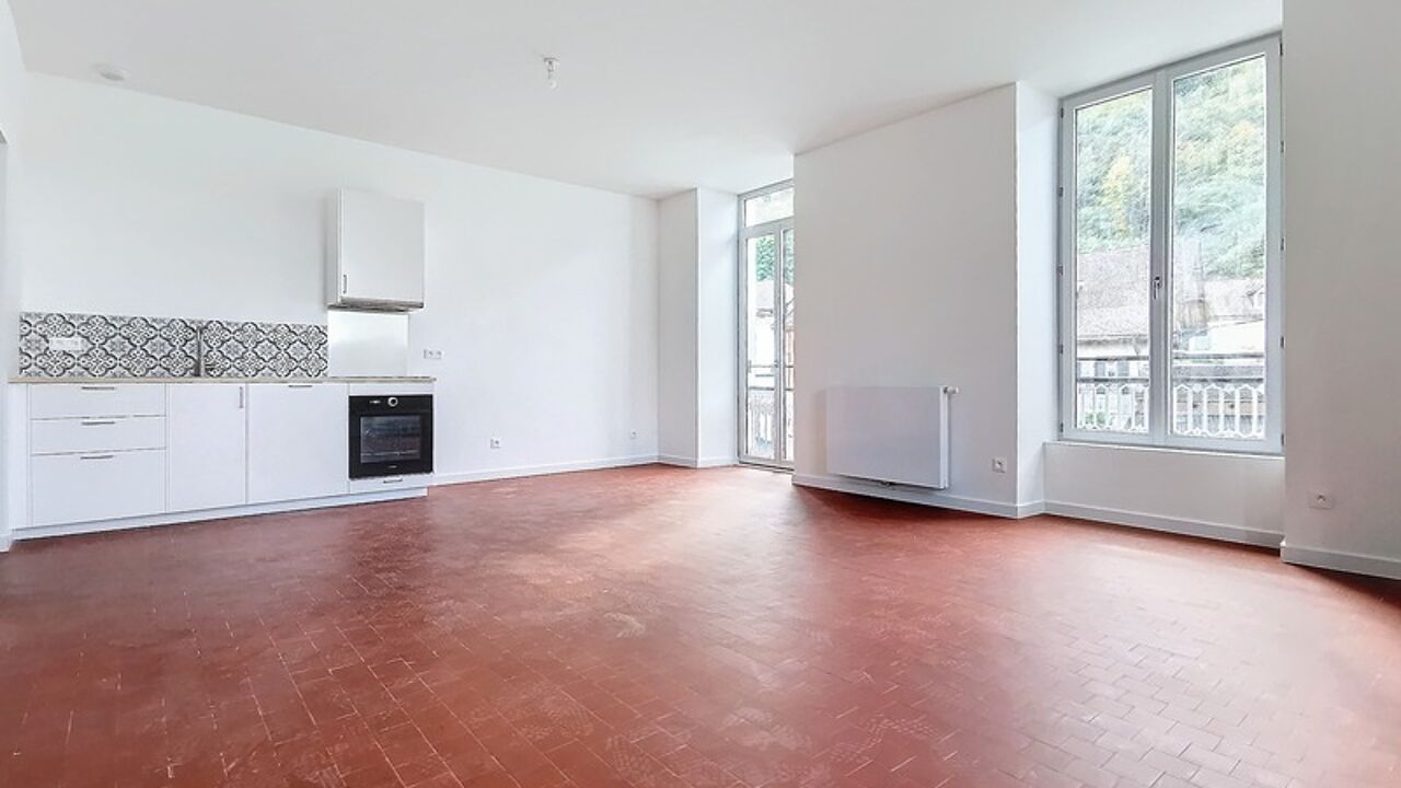 appartement 4 pièces 84 m2 à louer à Saint-Laurent-du-Pont (38380)