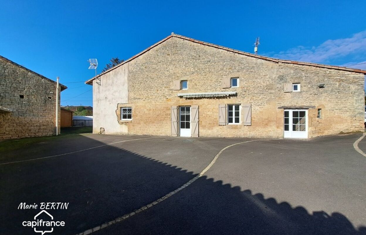 maison 6 pièces 161 m2 à vendre à Celles-sur-Belle (79370)