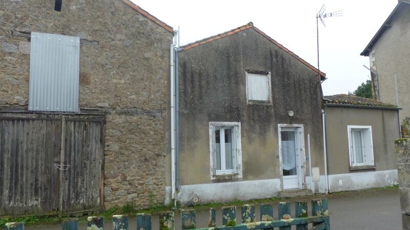 Villa / Maison 2 pièces  à vendre Gourgé 79200