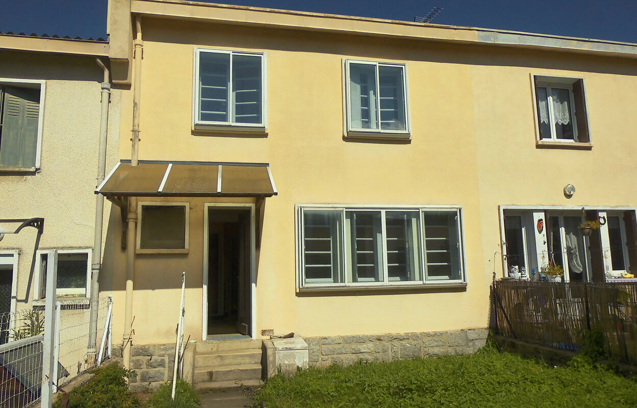 maison 5 pièces 70 m2 à vendre à Lavelanet (09300)