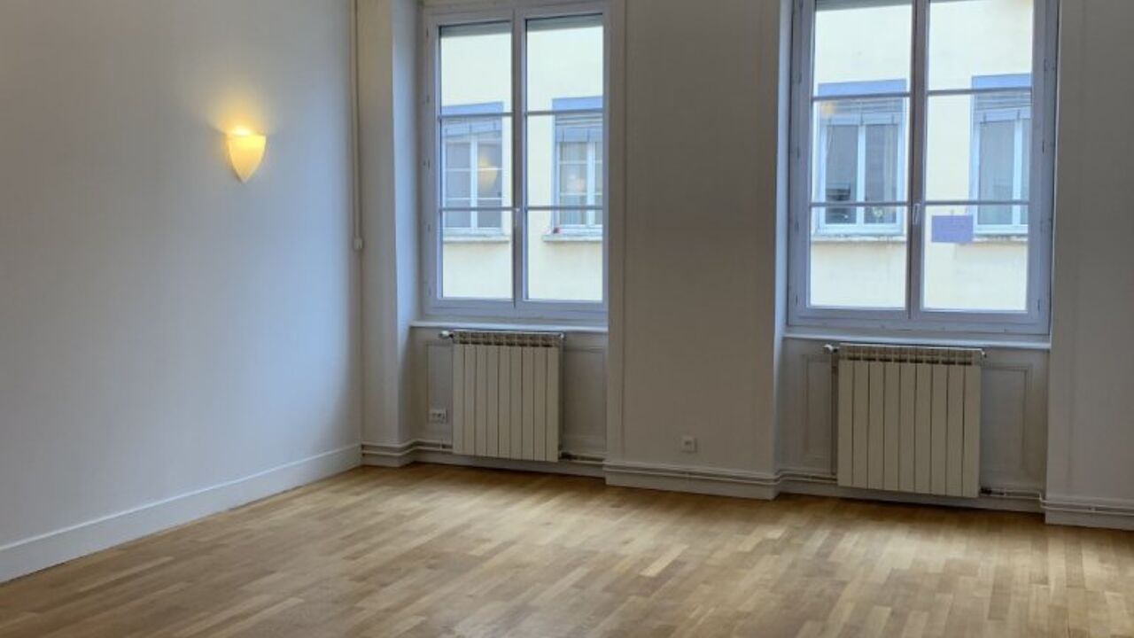 appartement 4 pièces 93 m2 à louer à Lyon 4 (69004)