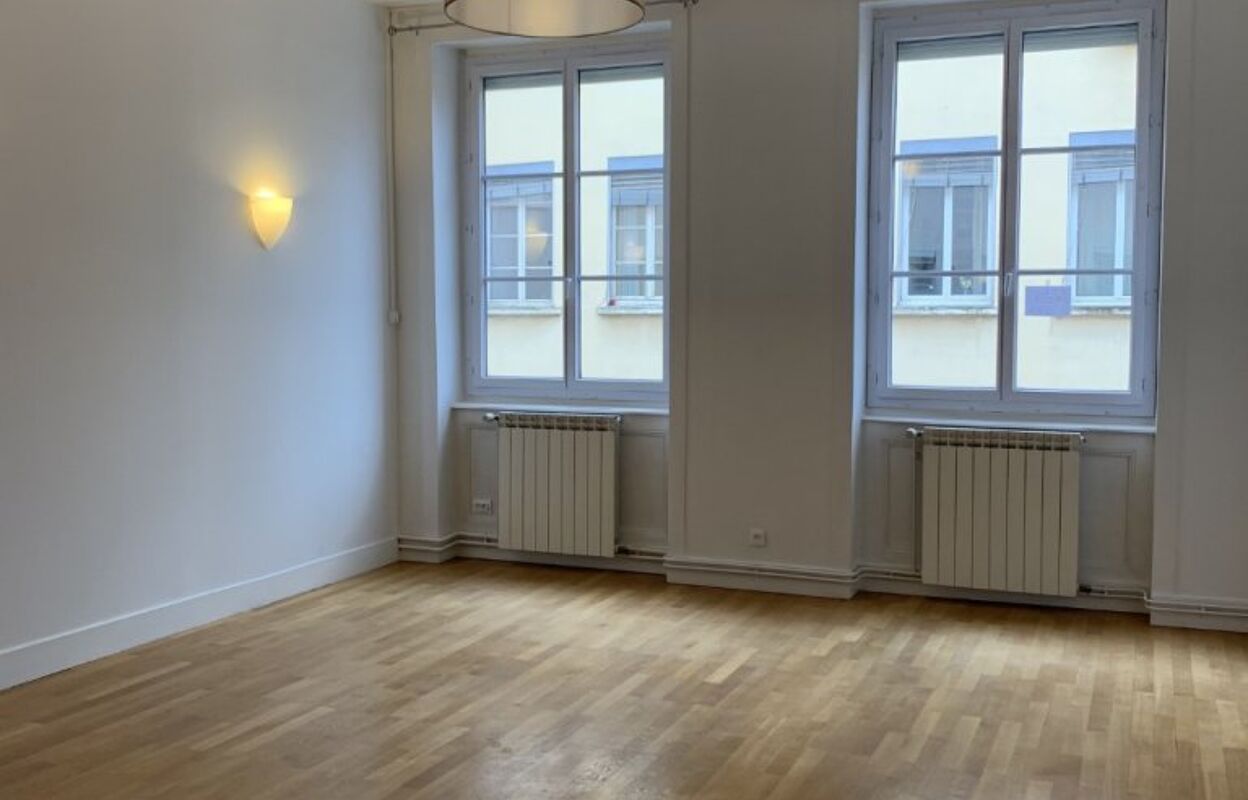 appartement 4 pièces 93 m2 à louer à Lyon 4 (69004)