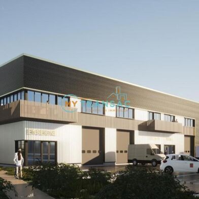 Local industriel  6173 €