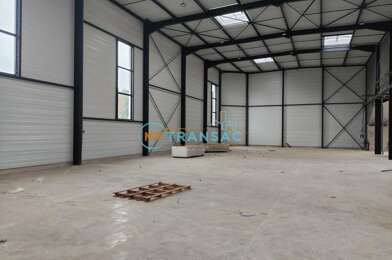 Local industriel  3668 €