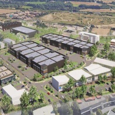 Local industriel  3658 €