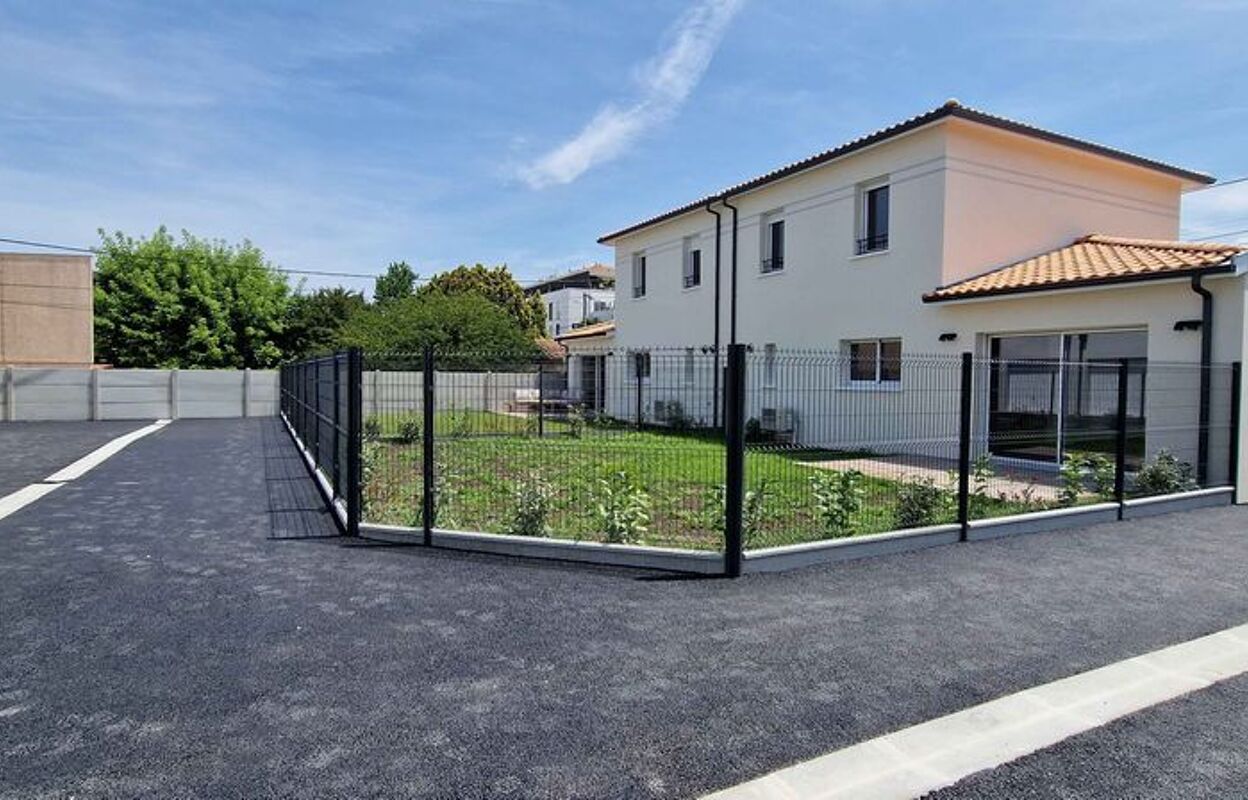 maison 110 m2 à construire à Villenave-d'Ornon (33140)