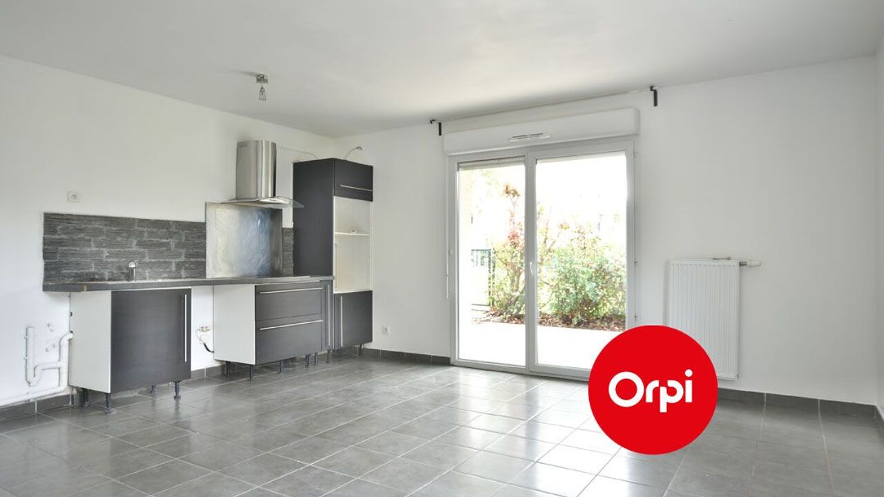 appartement 4 pièces 79 m2 à louer à Saint-Priest (69800)