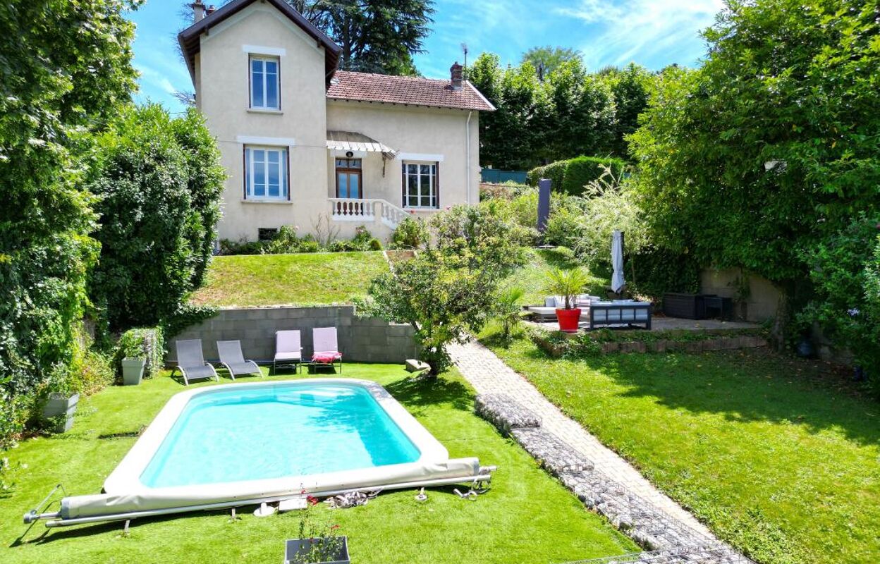 maison 5 pièces 108 m2 à vendre à Tassin-la-Demi-Lune (69160)