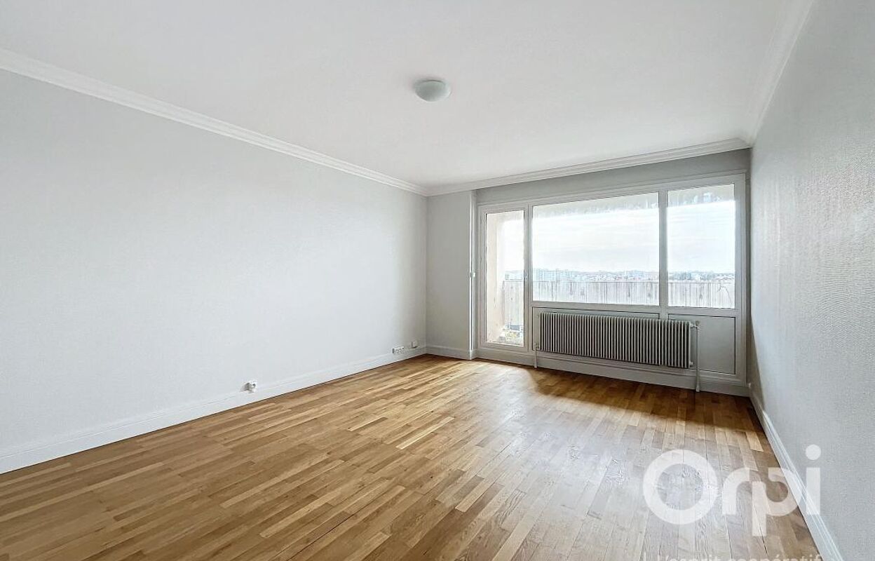 appartement 3 pièces 89 m2 à louer à Villeurbanne (69100)