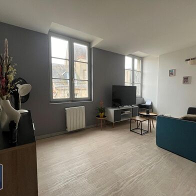 Immeuble  843000 €