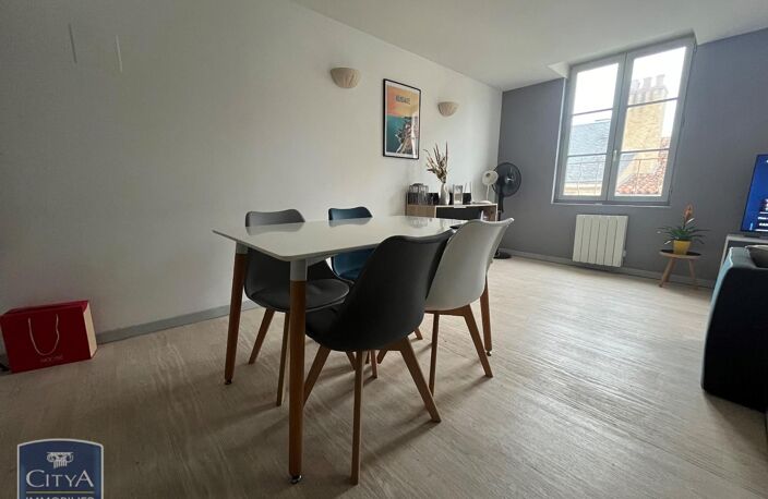 Vente immeuble   Poitiers (86000) — photo 2