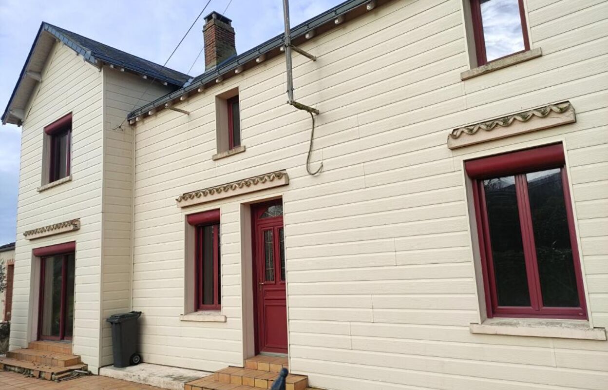 maison 7 pièces 140 m2 à vendre à Montournais (85700)