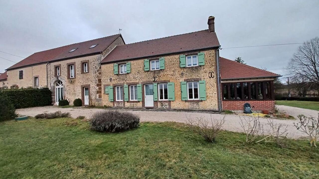 maison 10 pièces 221 m2 à vendre à Mortagne-Au-Perche (61400)