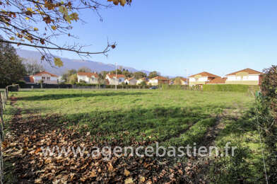 Terrain  395000 €