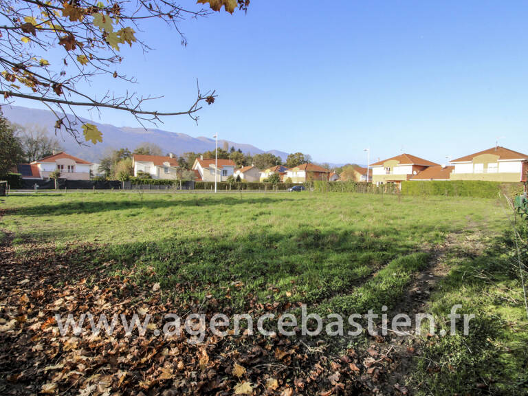 VENTE - EXCLUSIVITE - TERRAIN - ST GENIS POUILLY — photo 1