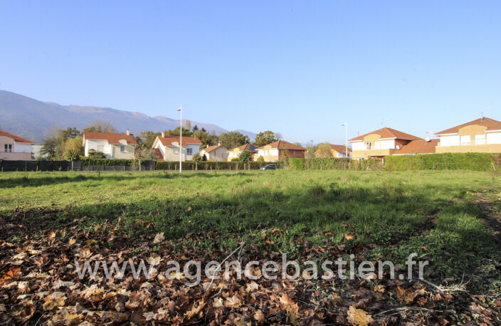 ST GENIS POUILLY - EXCLUSIVITE - TERRAIN - VIABILISE — photo 4