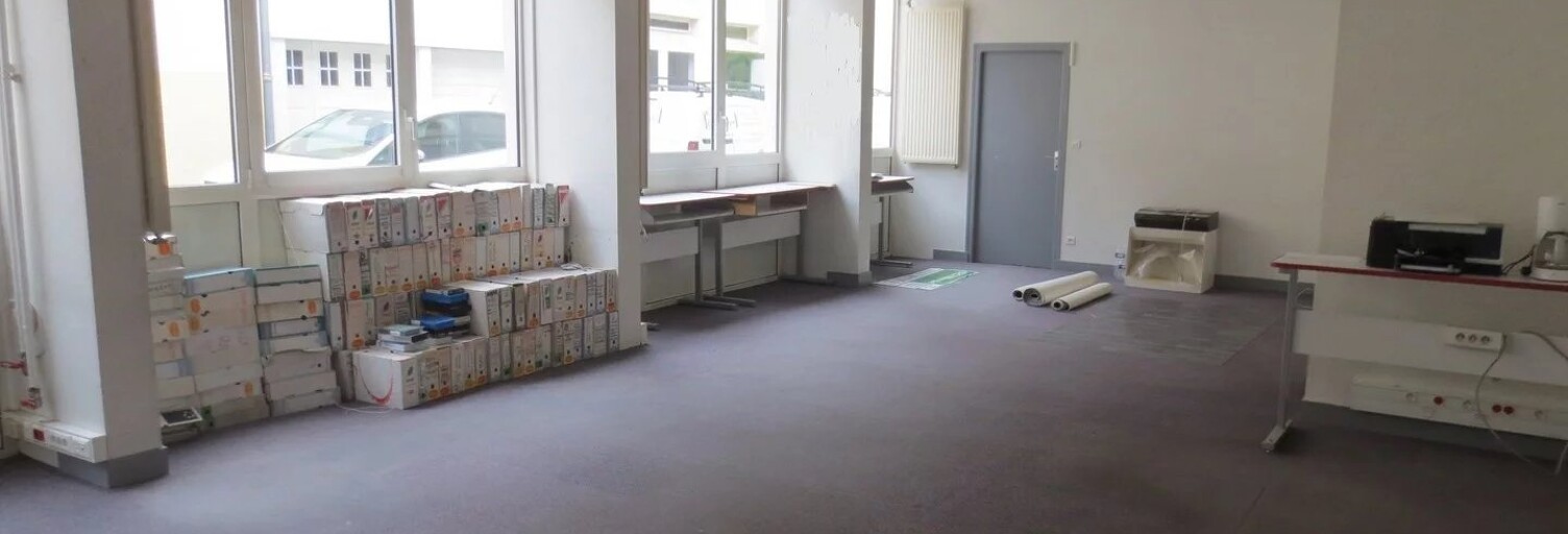 Bureau  709 m² à louer à Limoges (87100)