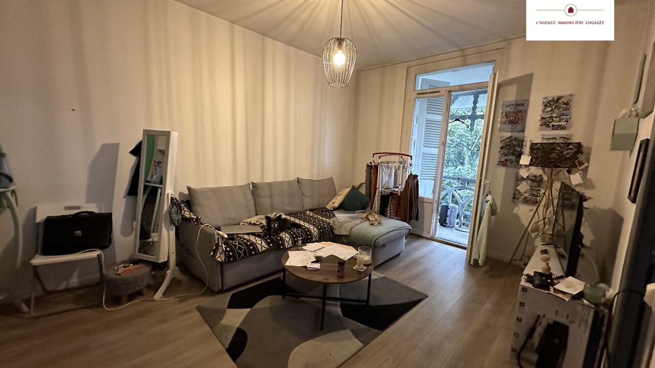 immeuble  pièces 223 m2 à vendre à Pau (64000)