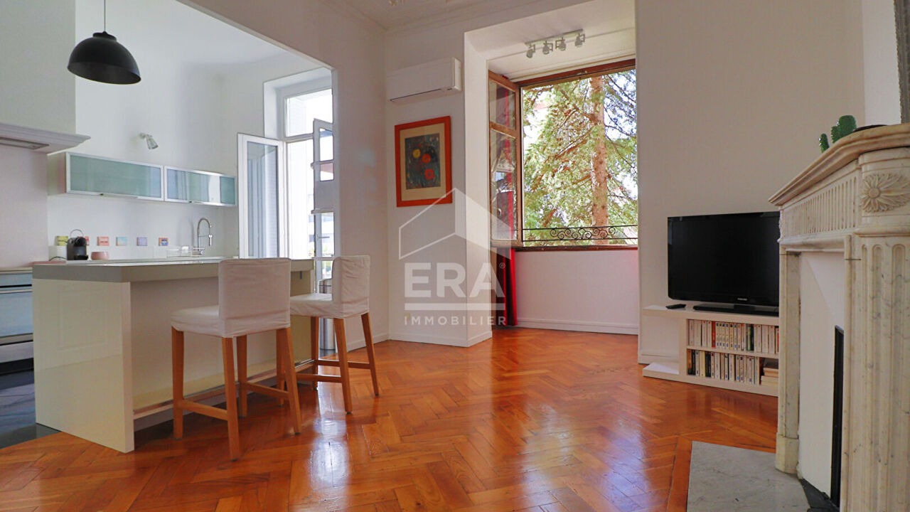 appartement 3 pièces 87 m2 à louer à Marseille 8 (13008)